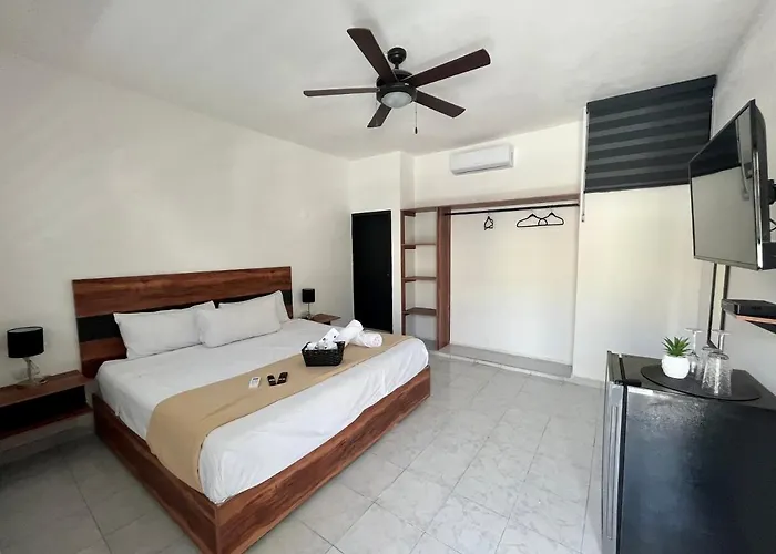 Hotel Balam Playa - 15th Ave 5*