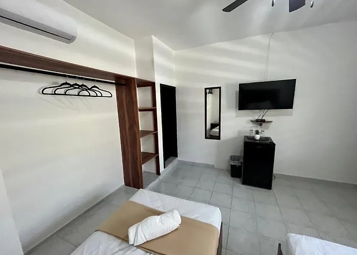 Hotel Balam Playa - 15th Ave