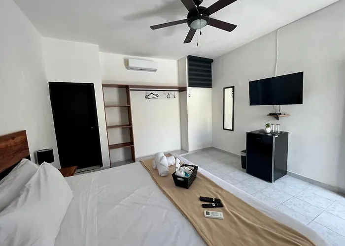 Balam Playa - 15th Ave Hotel