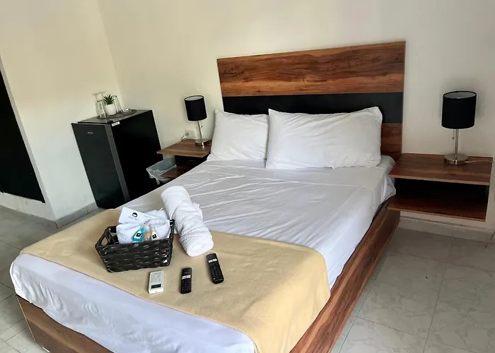 Balam Playa - 15th Ave Hotel